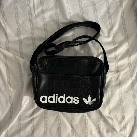 Shoulder bag - Picture 1 of 2